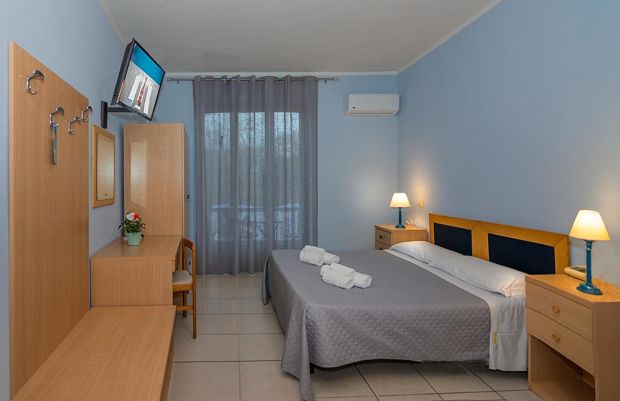 Hotel Villa Benvenuti Viareggio Exterior photo